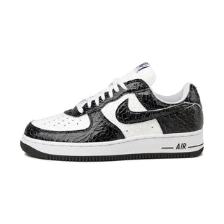 Nike Air Force 1 *Cracked Leather* - 40 / Black / Black / White

