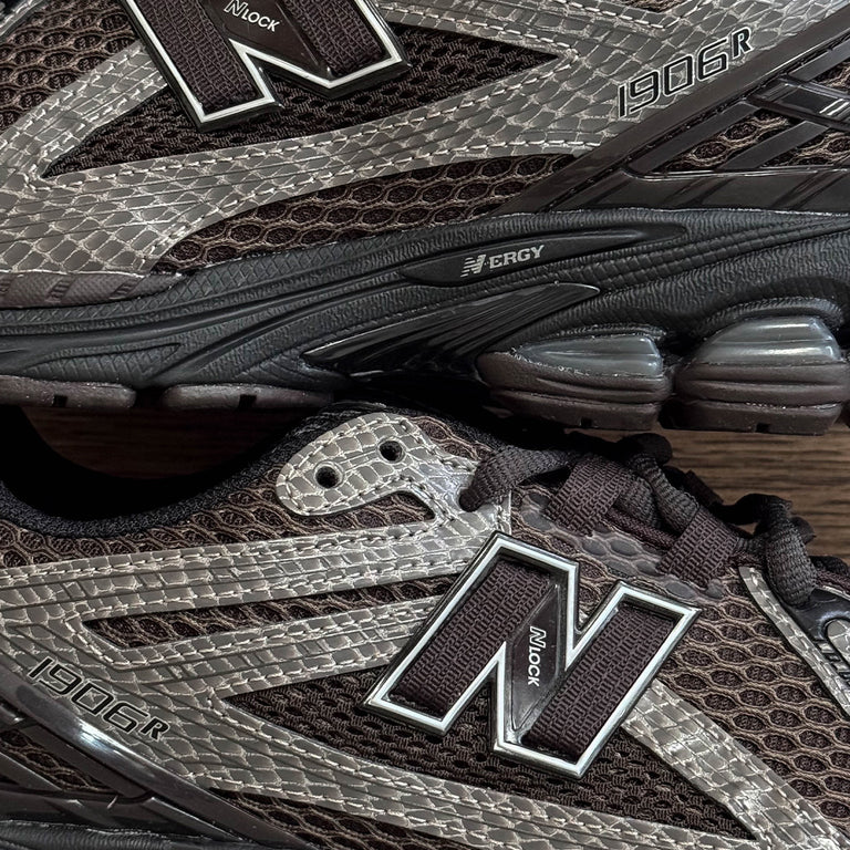 New Balance 1906R onfeet