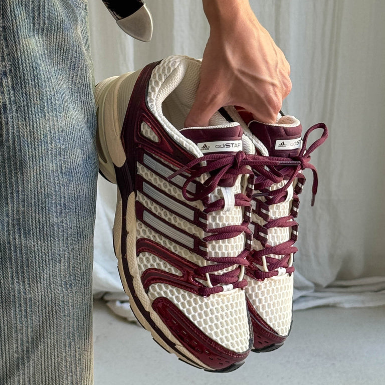 Adidas Adistar Control 5 W onfeet