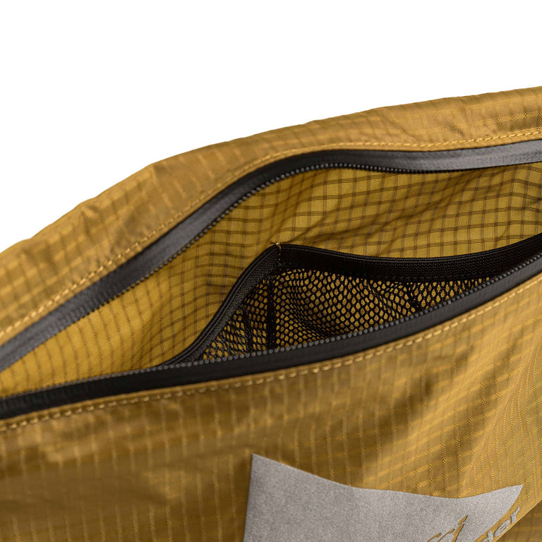 Gramicci x And Wander Nylon Sacoche 