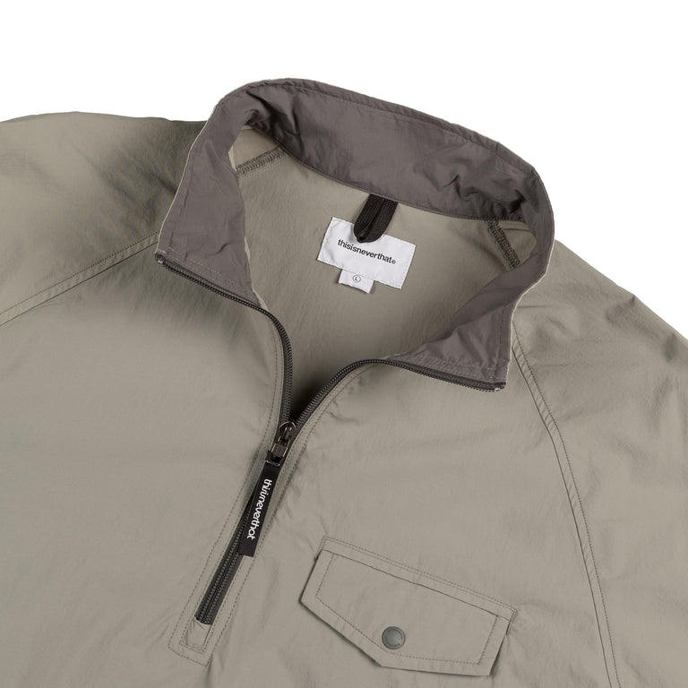 thisisneverthat Half Zip Sports Pullover