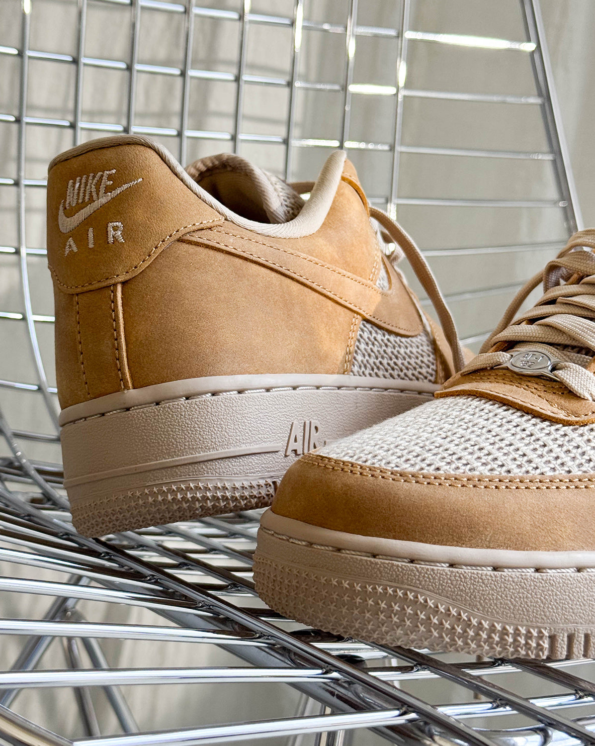 Nike Air Force 1 '07 LV8 Sneaker » Buy online now!