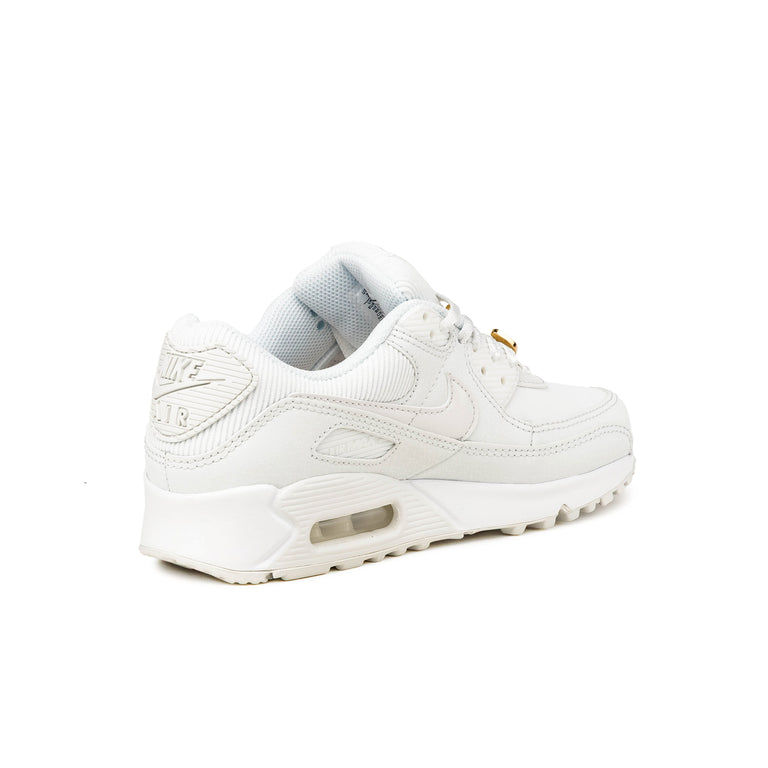 Nike	Wmns Air Max 90 - 36.5 / Summit White / Summit White / Dark Beetroot - 6