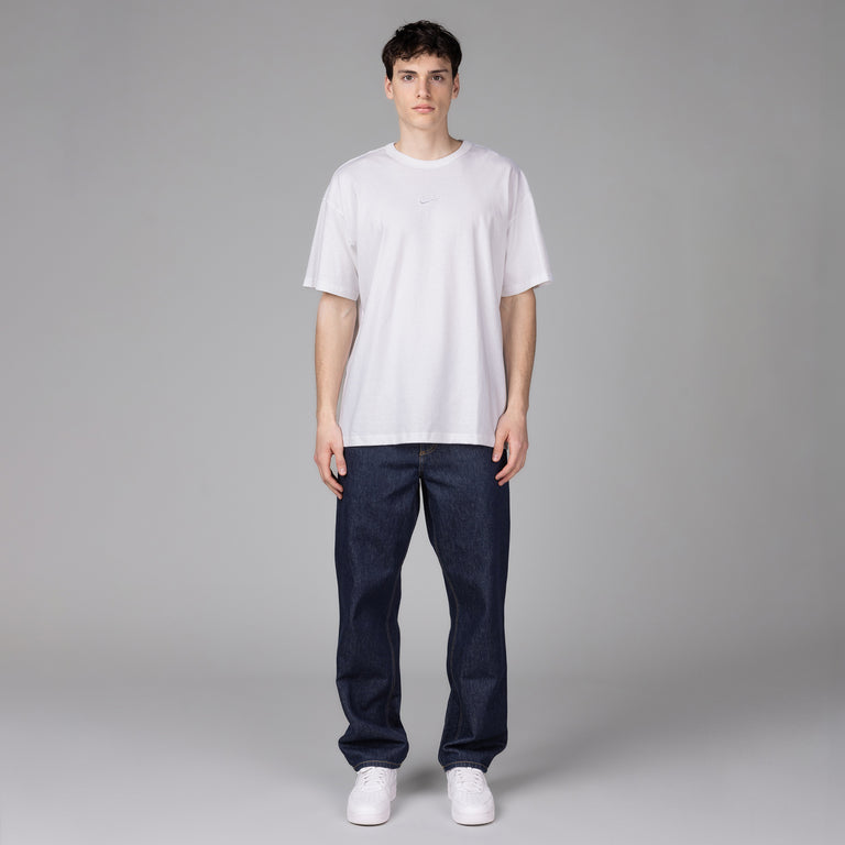 Nike Sportswear Premium Essentials T-Shirt