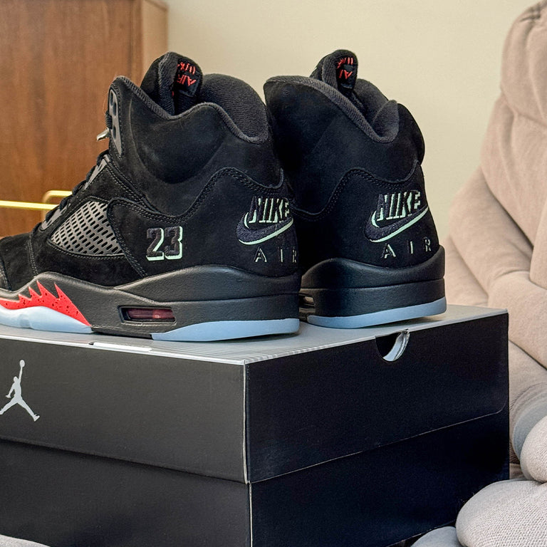 Nike Air Jordan 5 Retro OG *Halloween* onfeet