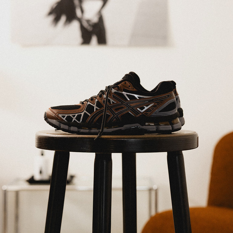 Asics GEL-Kayano 20 onfeet