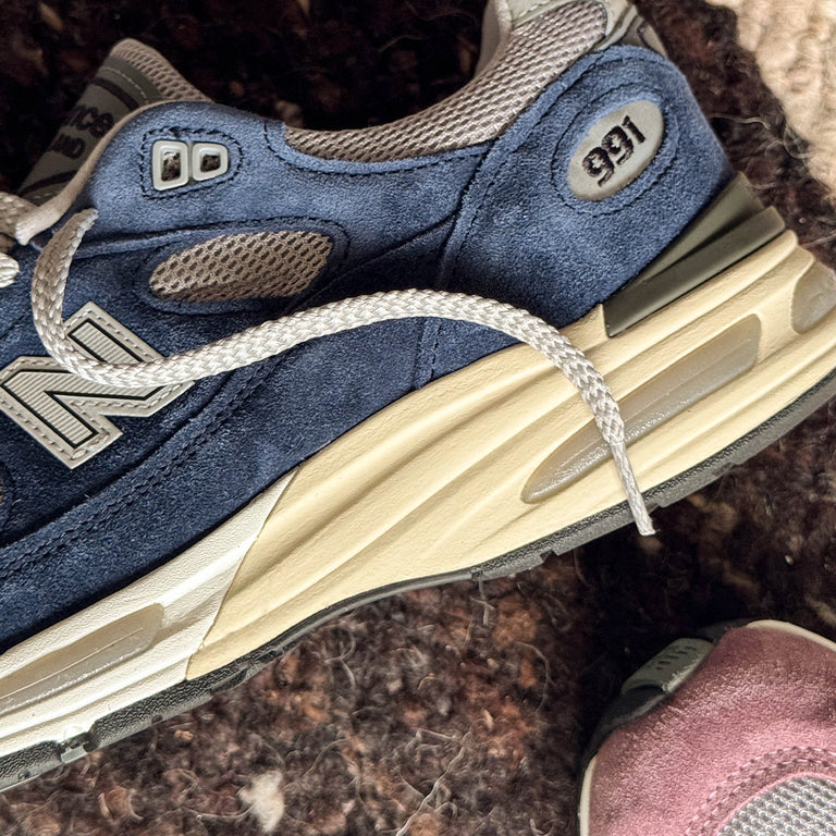 New Balance 991 v2 *Made in England* onfeet