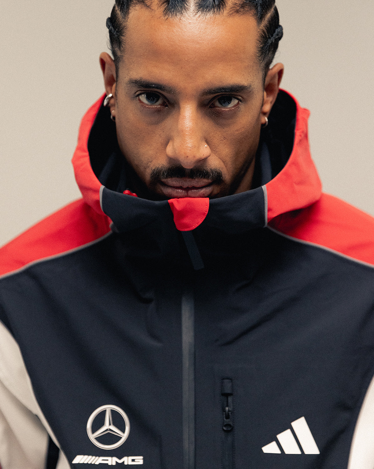 adidas メルセデス・ベンツ フード付きジャケット Adidas Consortium for Mercedes-AMG Motorsport Shell Jacket
