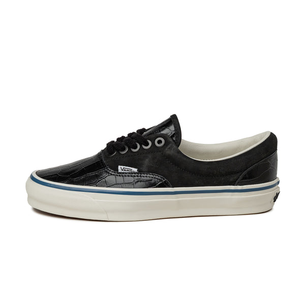 靴 VANS OTW ERA 95 VIBRAM OTW by Vans Era 95 Vibram in Black| Vans UK