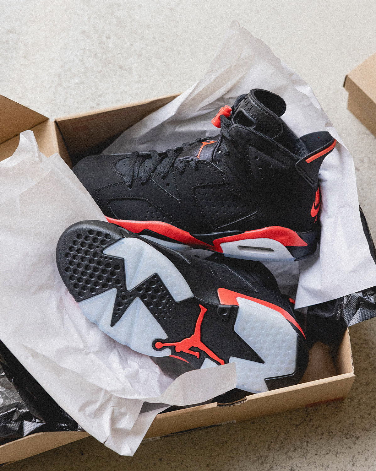 Nike Air Jordan 6 Retro *Infrared Salesman* Sneaker » Buy online now!