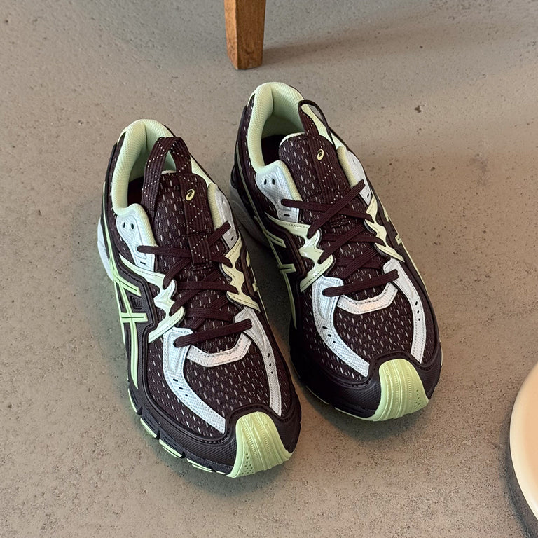 Asics UB12-S GEL-SD Lyte onfeet