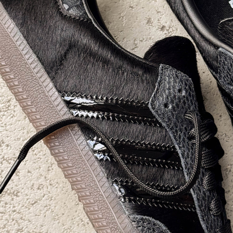 Adidas Samba OG W *Ponyhair Snake* onfeet