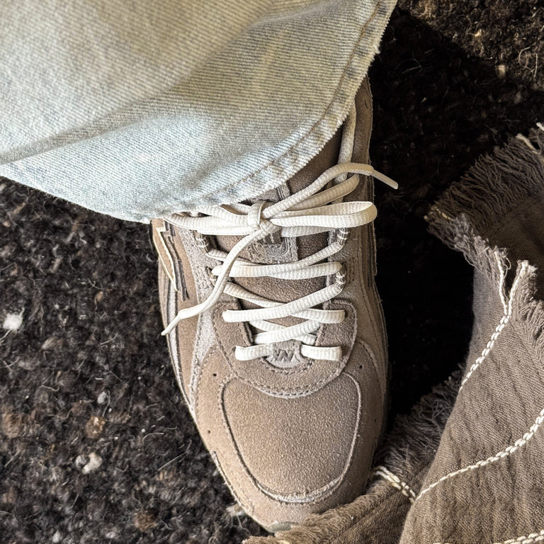 New Balance U204LV1 onfeet