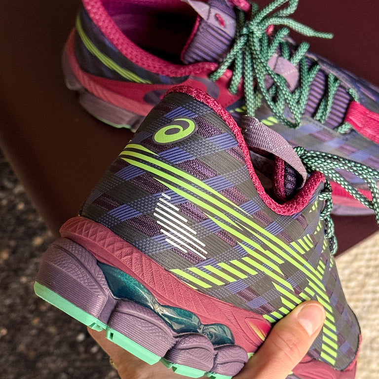 Asics US8-S GEL-SJ33 onfeet