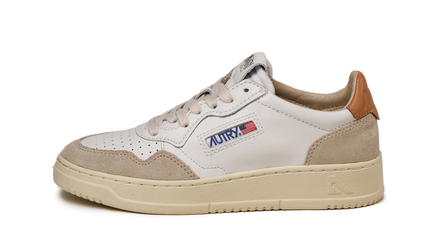 Autry Medalist W *Leather / Suede* Sneaker » Buy online now! Autry Medalist W *Leather / Suede* Sneaker » Buy online now!