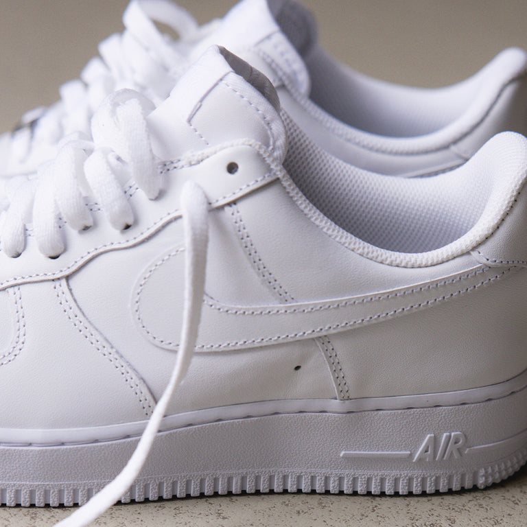Nike Air Force 1 '07 onfeet