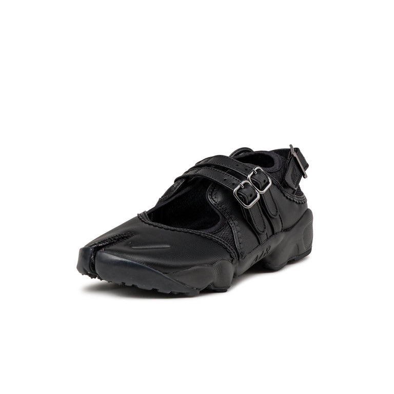 Nike	Wmns Air Rift Breathe - 35.5 / Black / Black / Black - 5