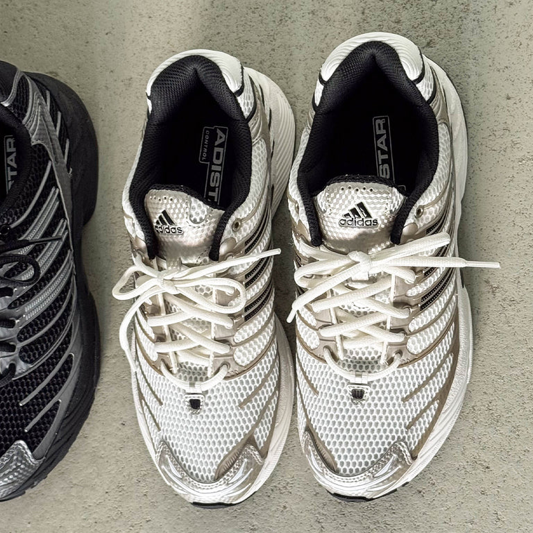 Adidas Adistar Control 3 onfeet
