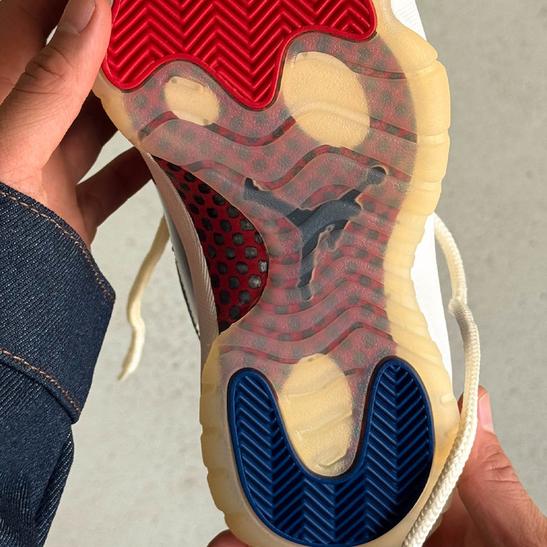 Nike Air Jordan 11 Retro *Rare Air* onfeet