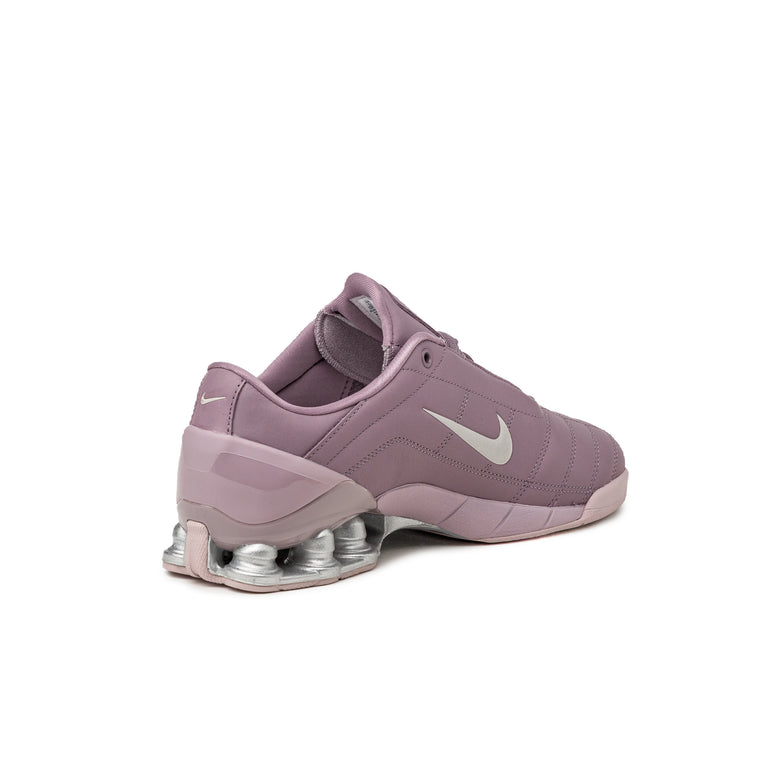 Nike Wmns Total 90 Shox Magia QS - 36.5 / Taupe Grey / Metallic Silver / Light Violet Ore - 3