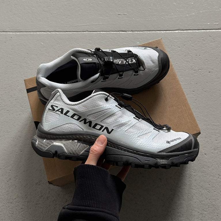 Salomon XT-4 OG GTX onfeet