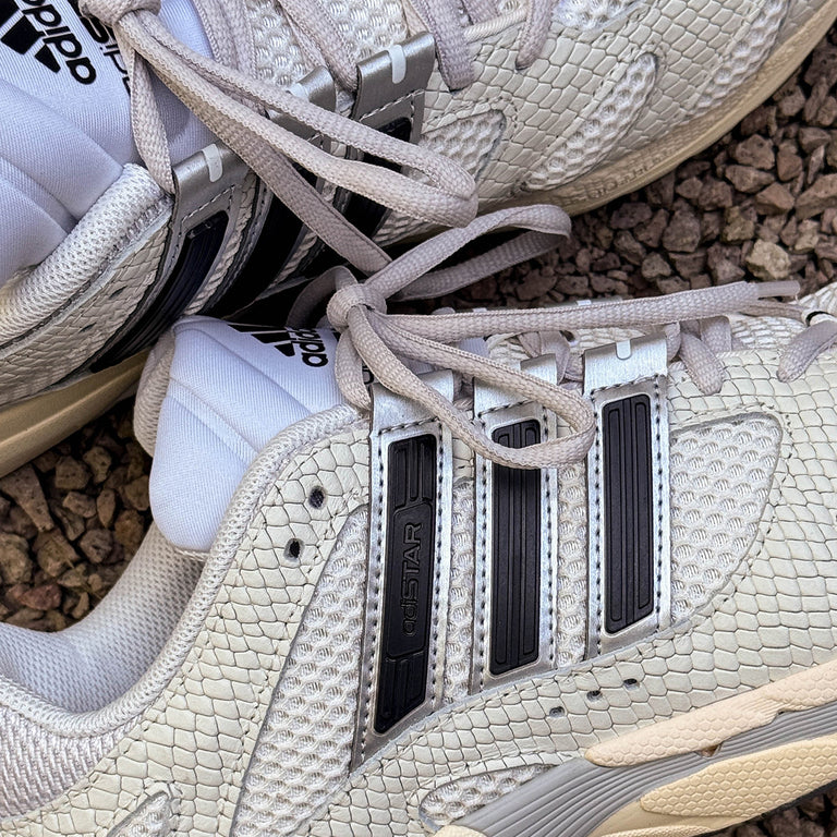 Adidas Adistar Moulded onfeet