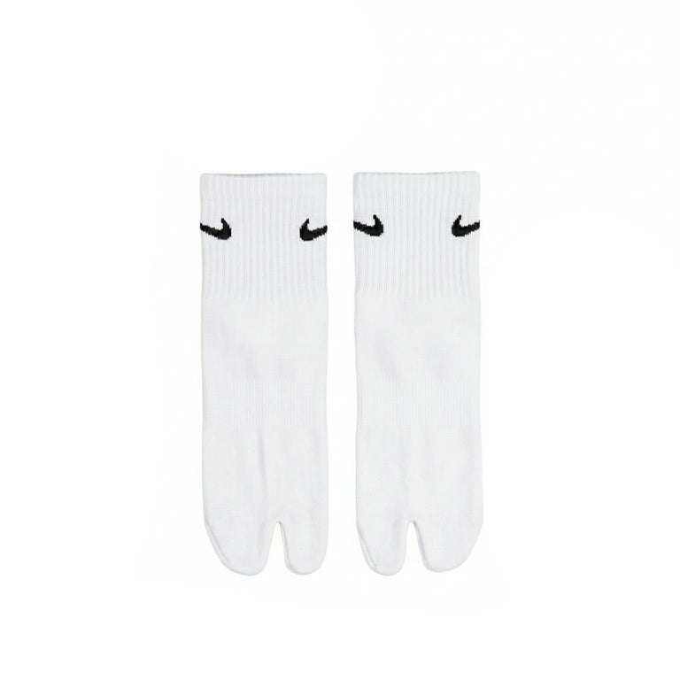 Nike	Everyday Plus Lightweight Ankle Split-Toe Socks - XL / White / Black - 2