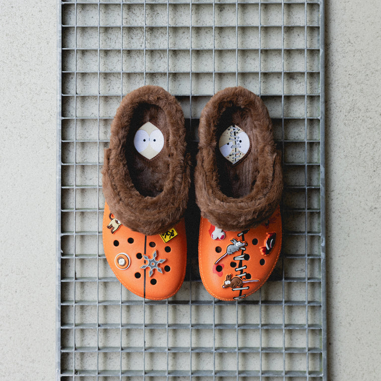 Crocs x South Park Classic Clog *Kenny* onfeet