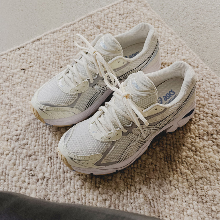 Asics GT-2160 onfeet