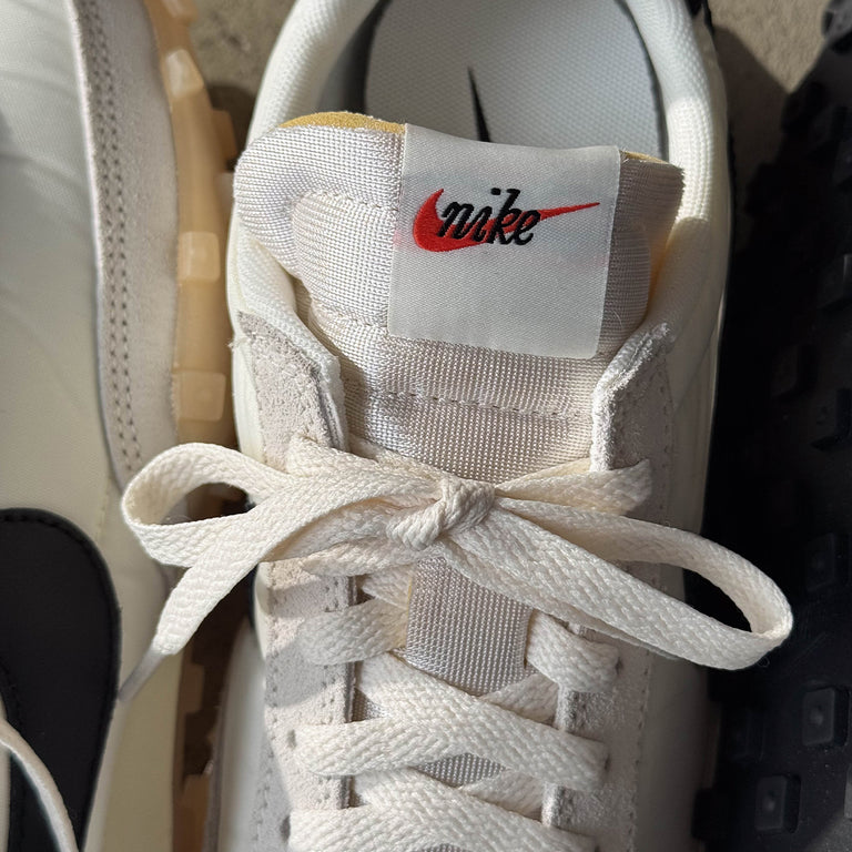 Nike Waffle Racer onfeet