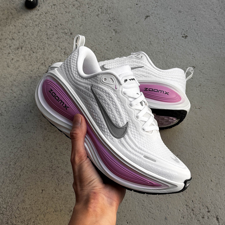 Nike Wmns Vomero Premium onfeet