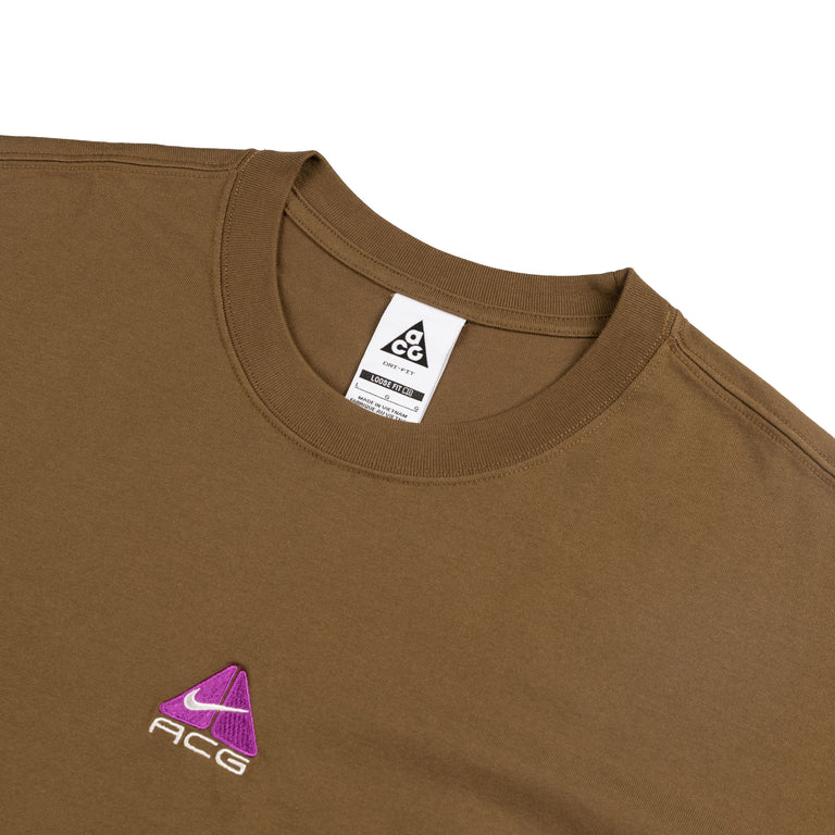 Nike	ACG Lungs Tee - XXL / Mosswood Brown - 2
