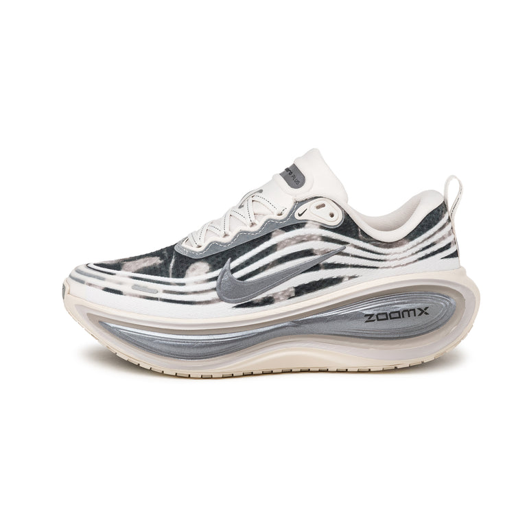 Nike Wmns Vomero Plus SE - 38 / Phantom / Pencil Point / Anthracite
