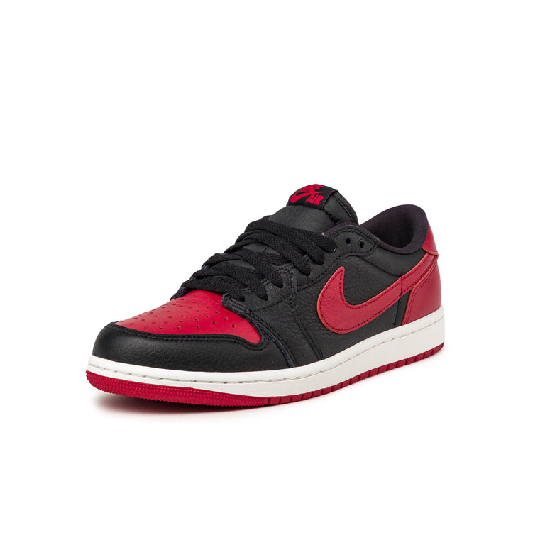 Nike	Air Jordan 1 Retro Low OG *Banned* - 43 / Black / Black / Varsity Red / Summit White - 9