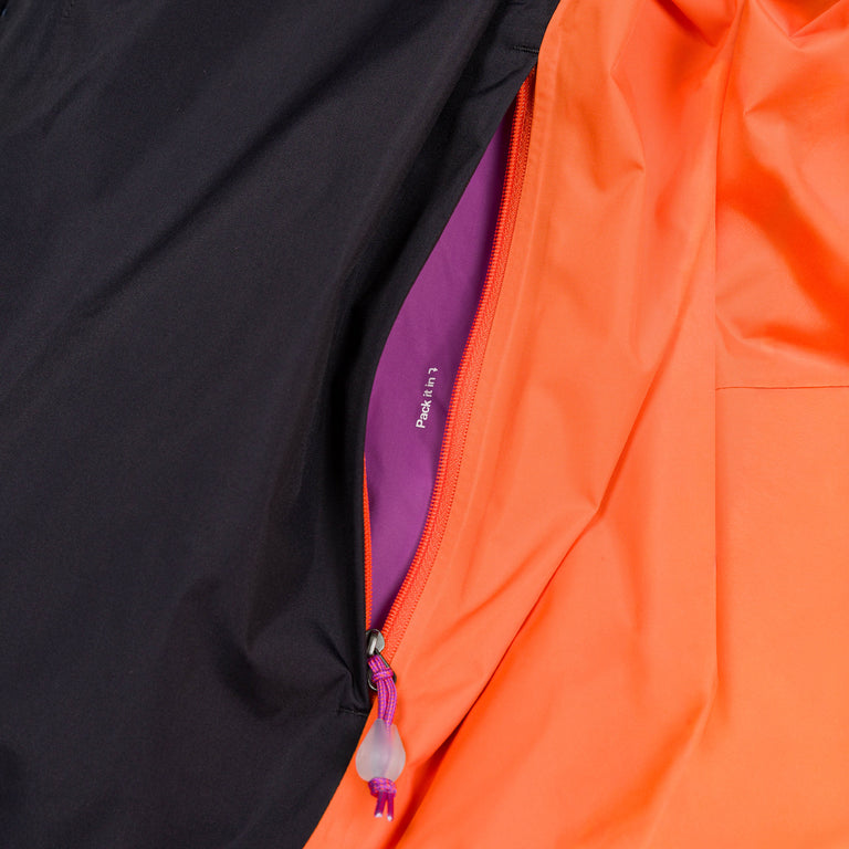 Nike	ACG *Phantazma* Storm-Fit ADV Rain Jackett - XL / Vivid Purple / Black / Safety Orange / Summit White - 4