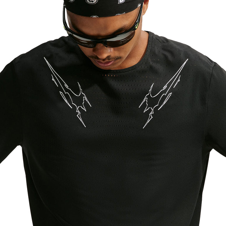 Nike	Aeroswift Dri-Fit ADV Short-Sleeve Graphic Running Top - XXL / Black - 4
