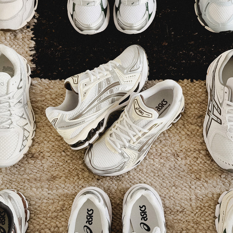 Asics GEL-Kayano 14 onfeet