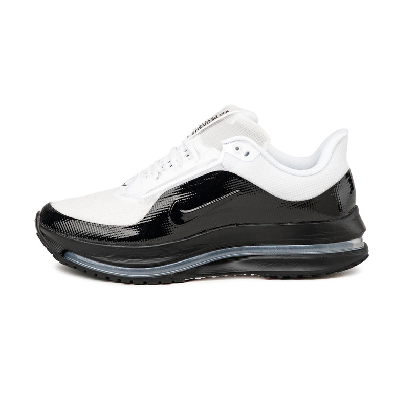 Nike Pegasus Premium SP - 35.5 / White / Black
