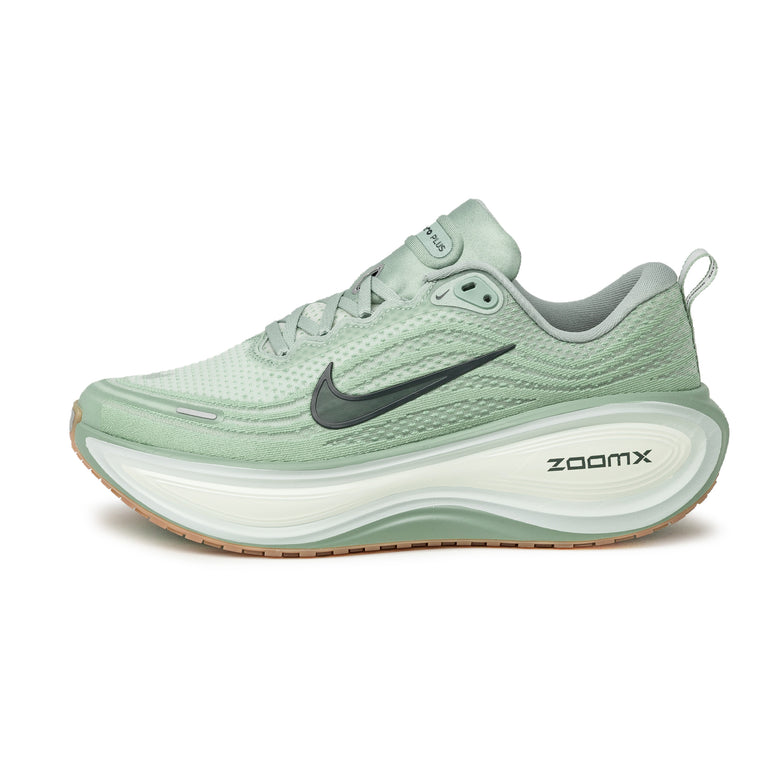 Nike Vomero Plus - 41 / Jade Horizon / Black Spruce / Sail
