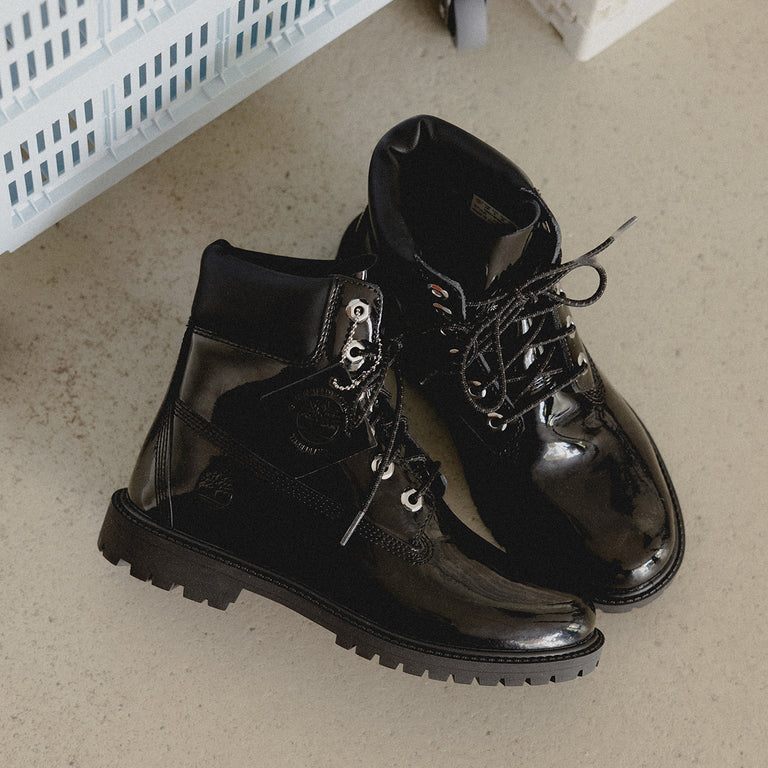 Timberland Premium 6-Inch Lace Up Boot W onfeet