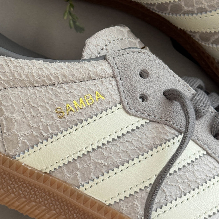 Adidas Samba OG *Snake* onfeet