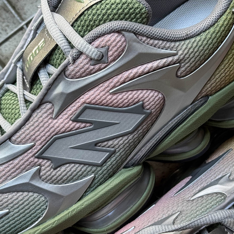 New Balance ABZORB 2000 W onfeet