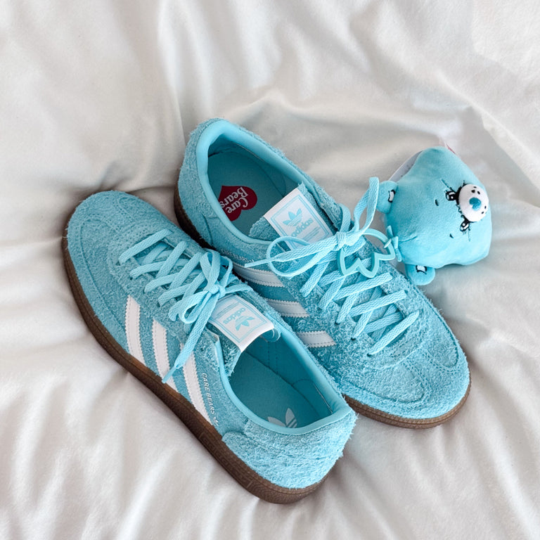 Adidas x Care Bears Handball Spezial W onfeet