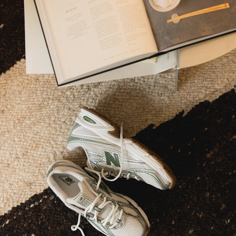 New Balance U740SF2 onfeet
