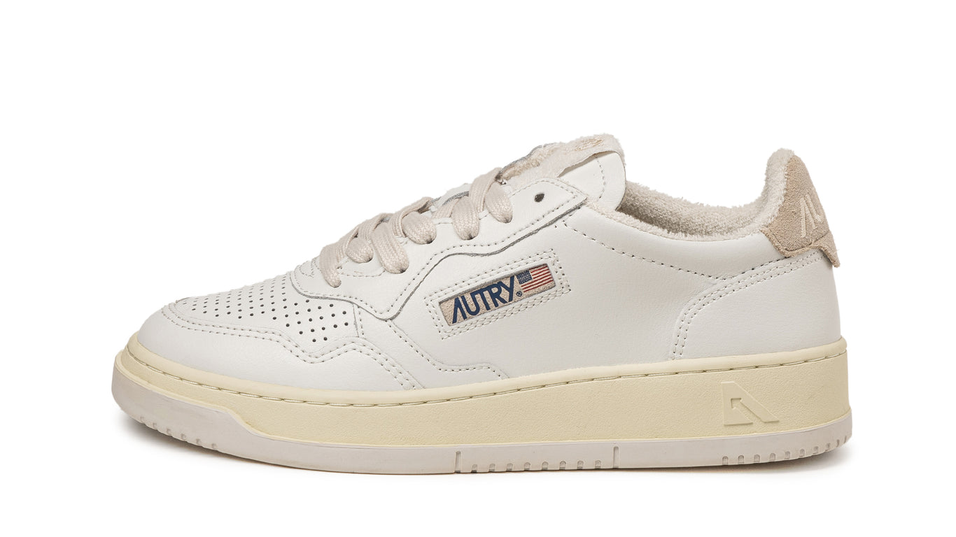 スニーカー AUTRY Men Sneakers AULWVD01R VIRGIN WHITE Autry Medalist W *Virgin / Sponge* Sneaker » Buy online now!