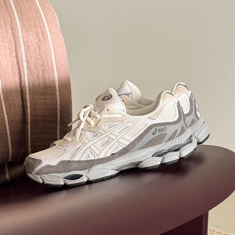 Asics GEL-NYC onfeet