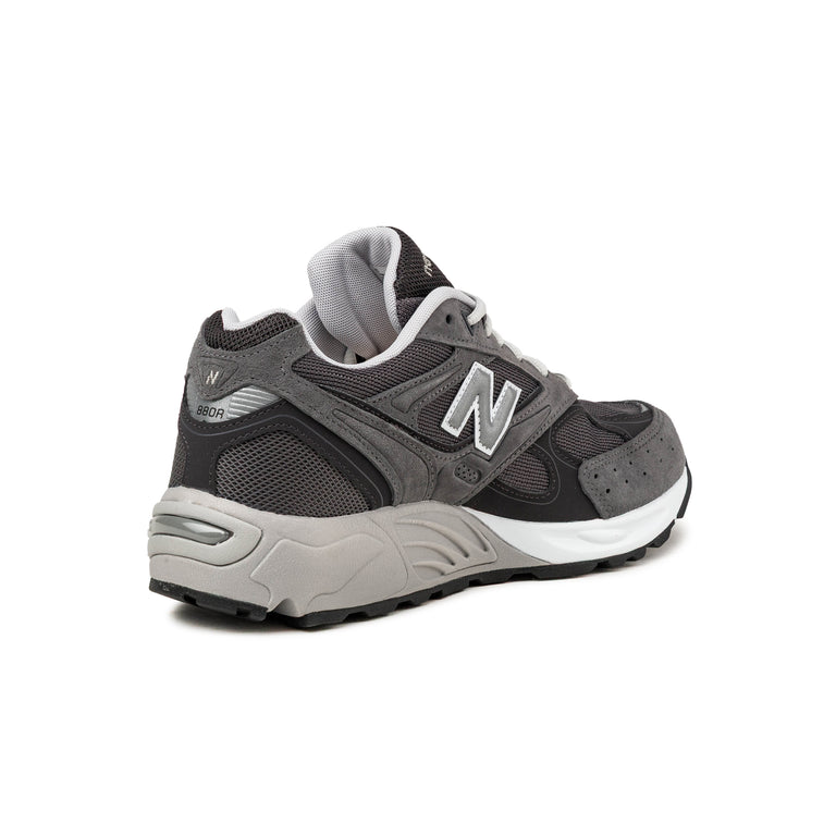 New Balance 880R - 44 / Castlerock / Black Cement - 3