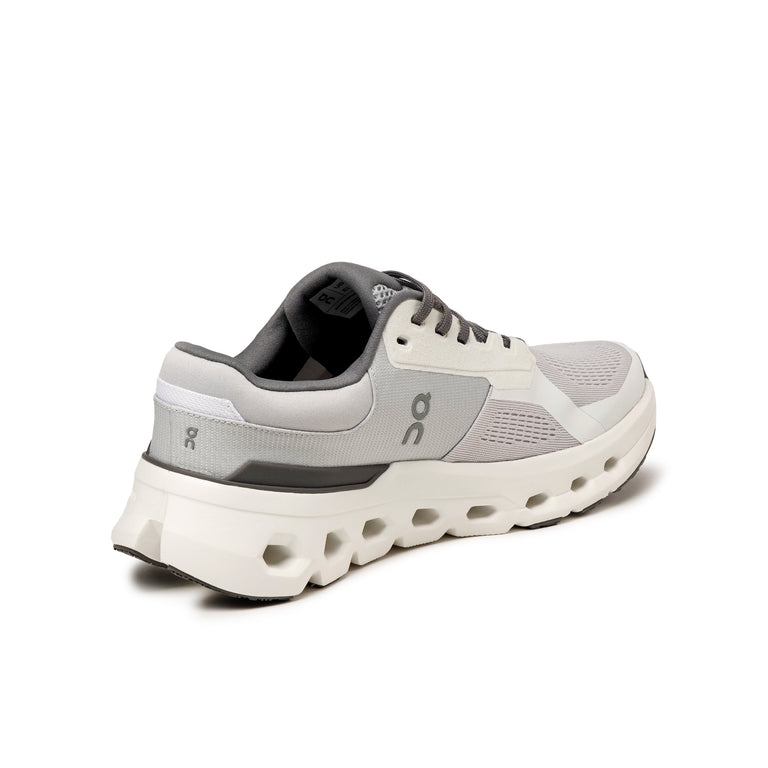 On Cloudrunner 2