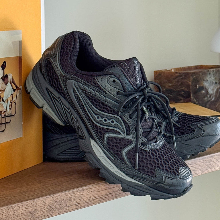 Saucony Pro Grid Ride 1 onfeet