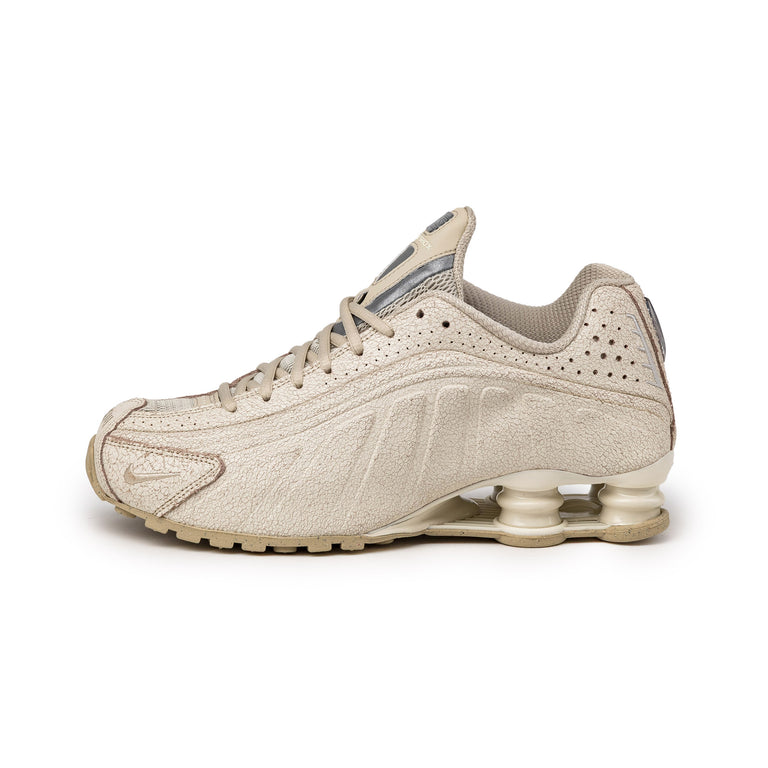 Nike Shox R4 QS - 37.5 / Natural / Net / Metallic Silver
